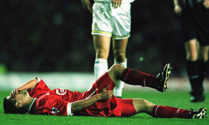 Michael-Owen-injury-007